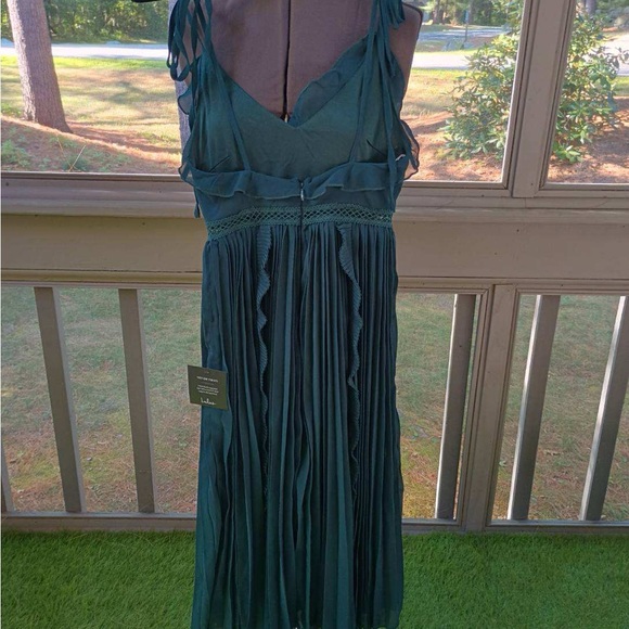Lulus Green Sleeveless Cocktail-length Dress - XXS NWT - Picture 2 of 12